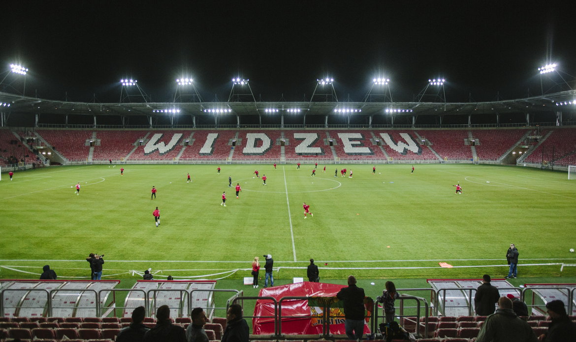 32 установки Clima Gold на новому стадіоні футбольного клубу Widzew Łódź